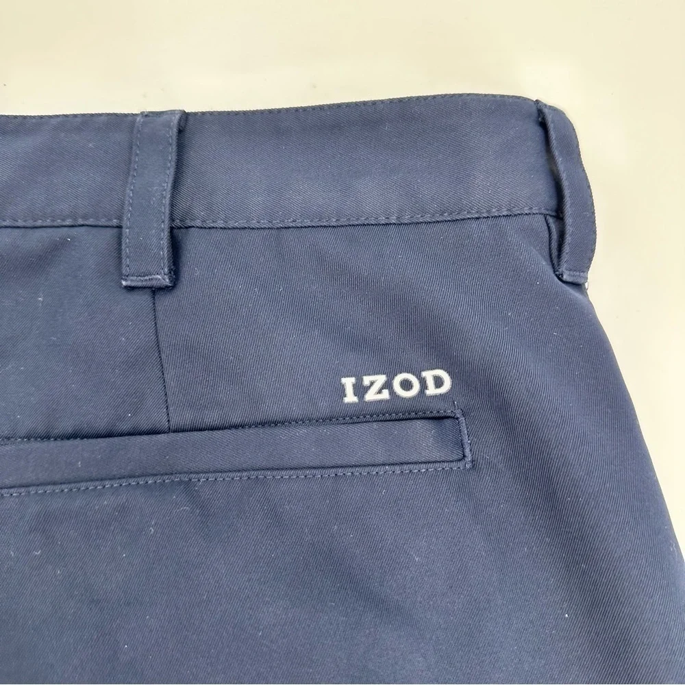 Izod Golf Men’s Navy Shorts w/Non-Slip Waist Band Size 40